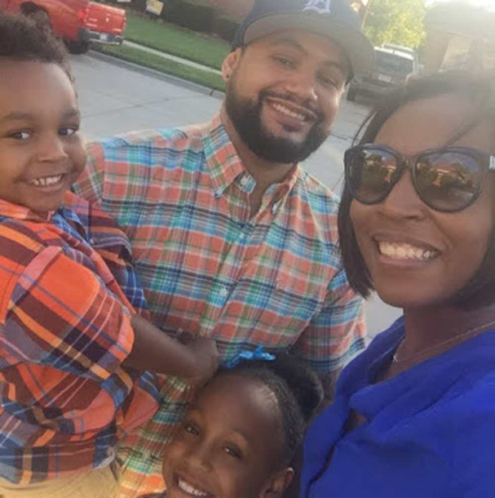 Meet your Posher, Lameka